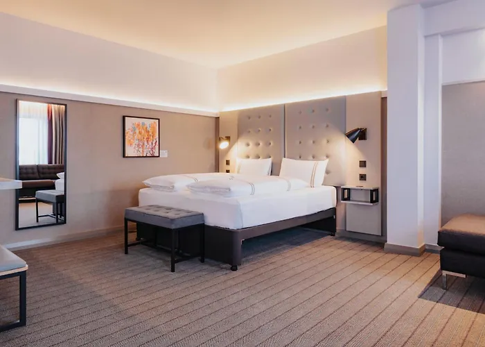 Premier Inn Koln City Mediapark