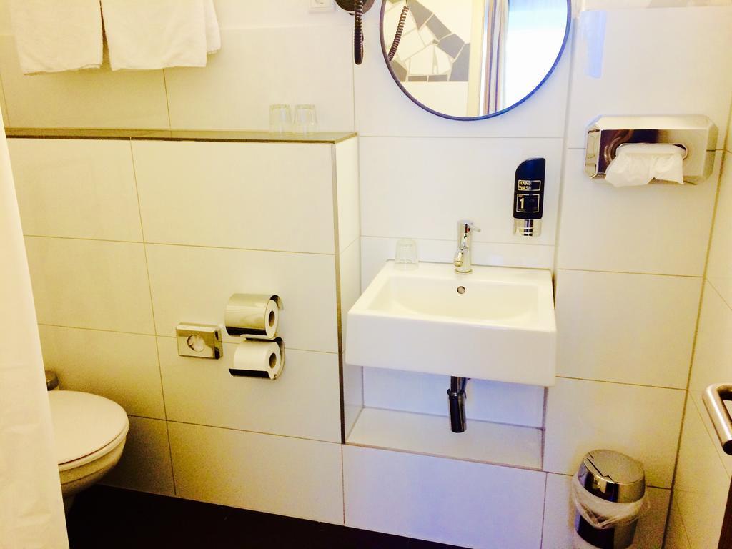 Standard Doppel- oder Zweibettzimmer
