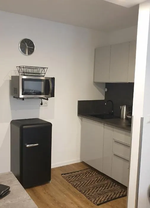 Apartment Airport Cologne-1