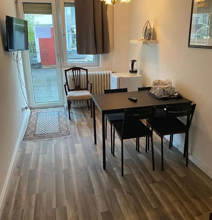 Cologne Apartments, Direkt Am Dom Zentrum Grosses 3 Zimmer Studio 50 Qm-1