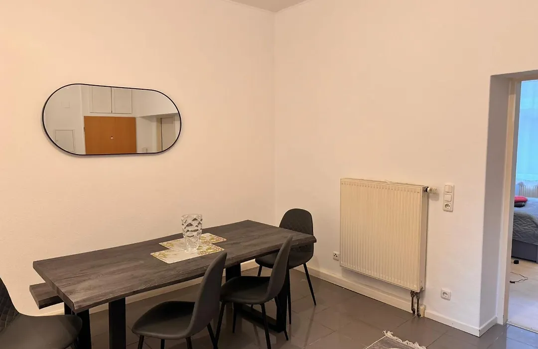 3-Room Apartment In Cologne Centre-1