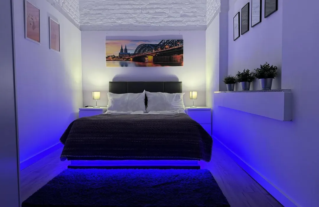 Cityperle - Ruhiges Komfort Apartment Naehe Dom --1