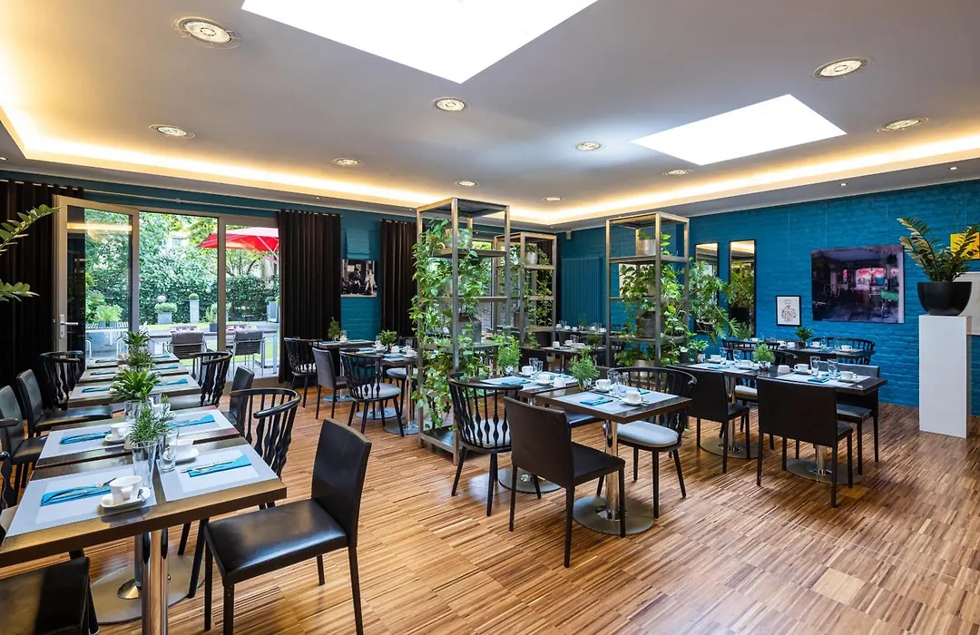 The New Yorker Hotel Köln-Messe-1
