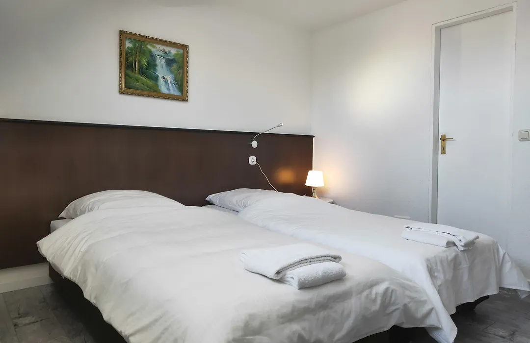Hotel Tempelhof - City-Messe-Arena-1