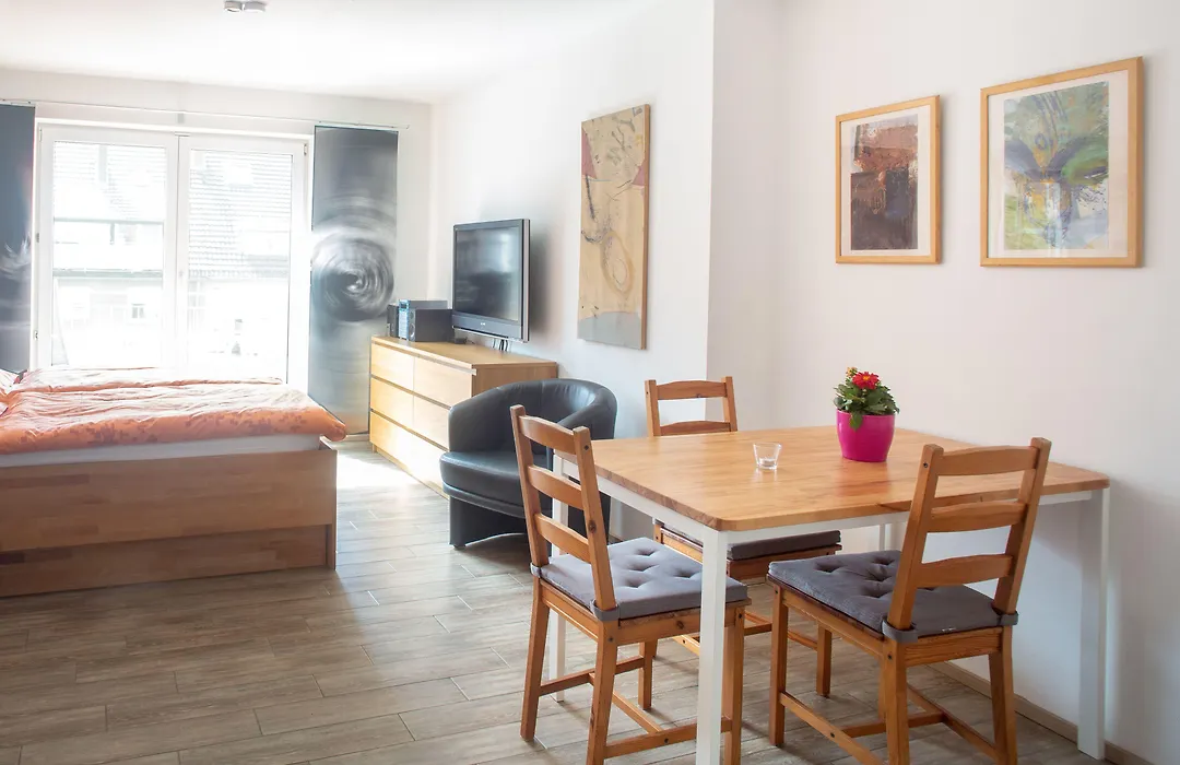 Apartment11 Thueringer-1