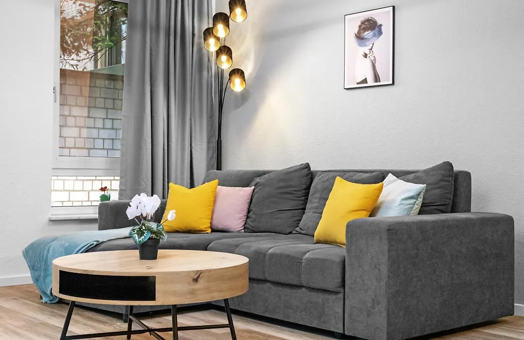 Exklusive Suite - Central - Inclusive Sauna - Free Parking - Perfect For 7 Guests - Smart Home-1