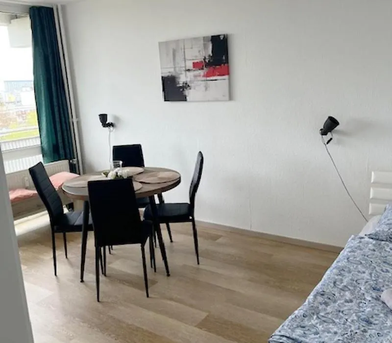 Stylish Apartment in Köln-Deutz-1