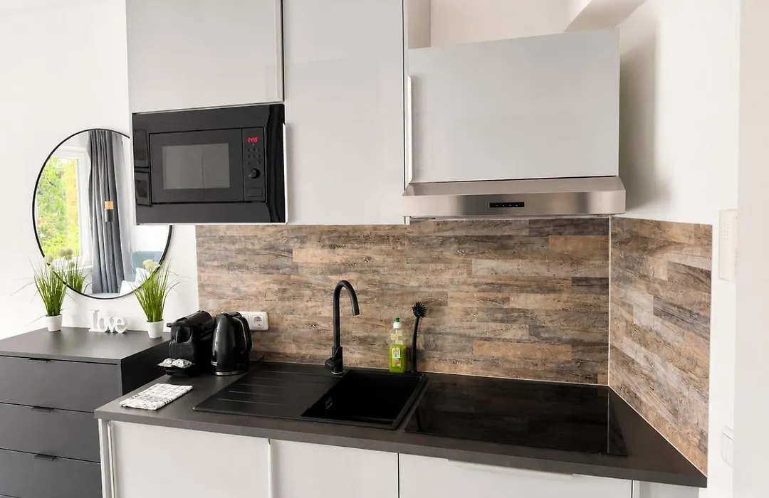 Lipp Apartments-1