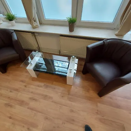 Garden Apartment-2