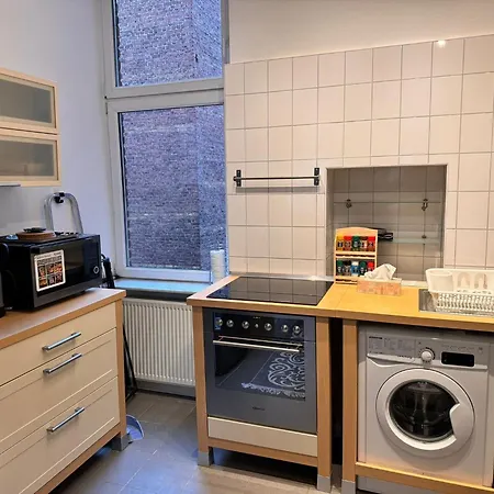 3-Room Apartment In Cologne Centre-3