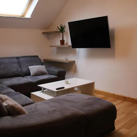 Dimis-Apartment-3