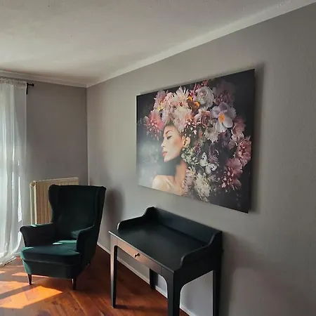 Stilvolles 2 Zi Apartment mit 65qm und Terrasse-3