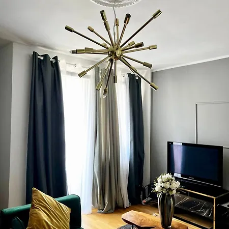Apartment-City-2