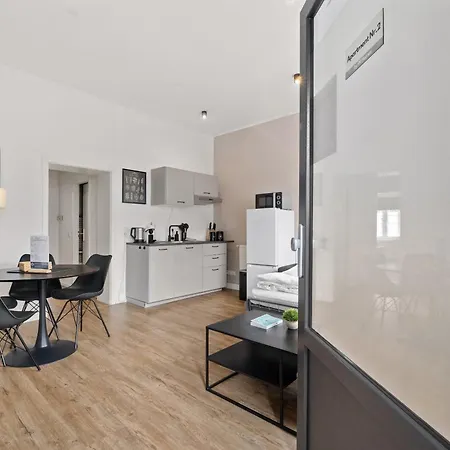 Privates City-Apartement nah der Messe und LanxessArena-2