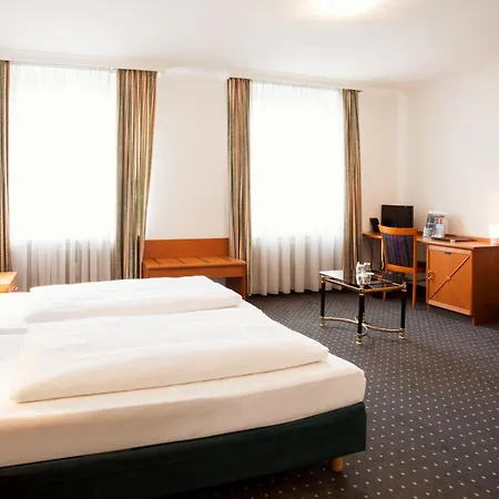 Hansadom Hotel Köln-3