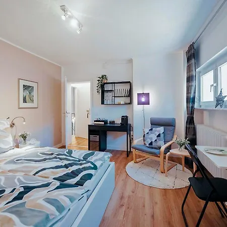 Komfortables Studio im rechtsrheinischen Köln-2