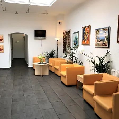 Smarty Airport Cologne Hotel - Kontaktloser Self Check-In-2