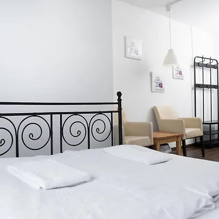 Station - Hostel For Backpackers-3