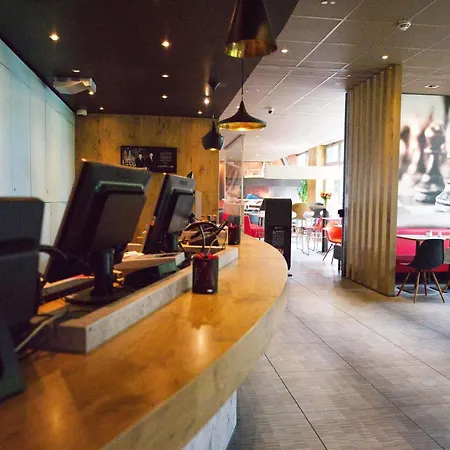 Ibis Koeln Centrum-2