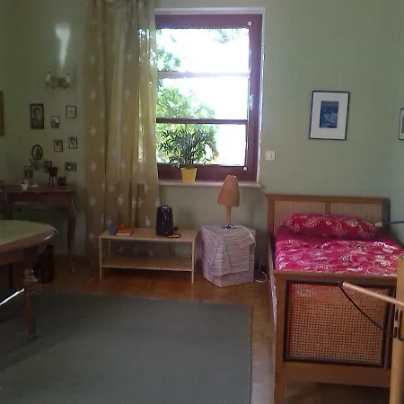 Messezimmer Nähe Zentrum-2