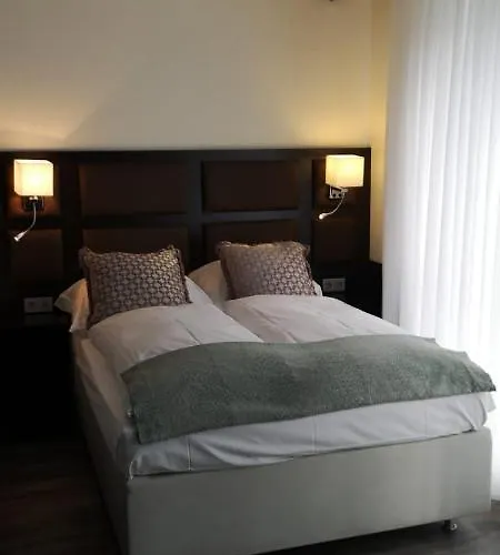 Hotel Fellini