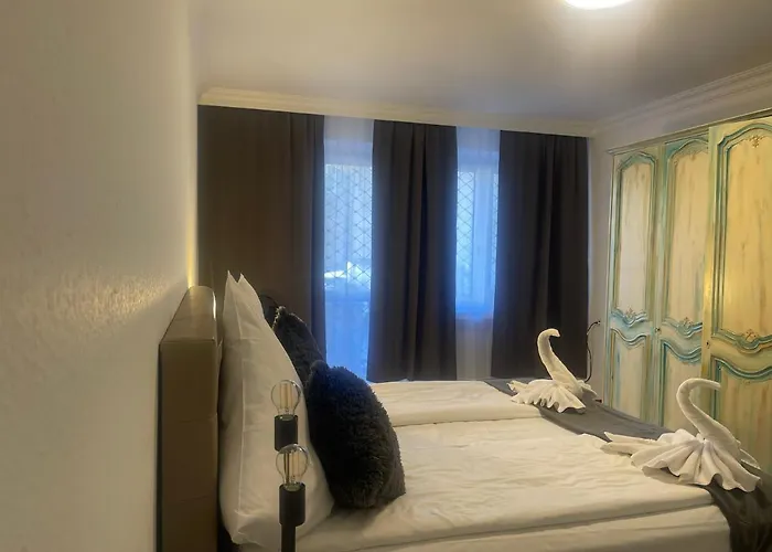 Central Shared Apartment, Friesenplatz Köln, Deutschland