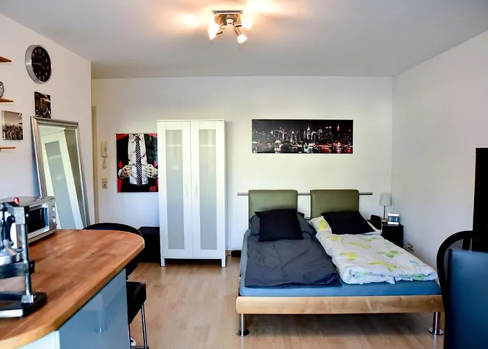 Appartment mit großem Balkon im belgischen Viertel
