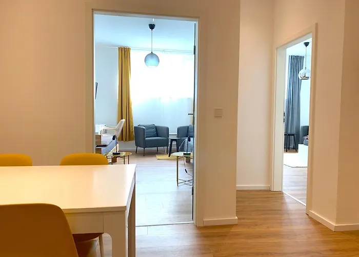 Alles komplett - 2 Schlafzimmer, große Küche, Bad Köln, Deutschland