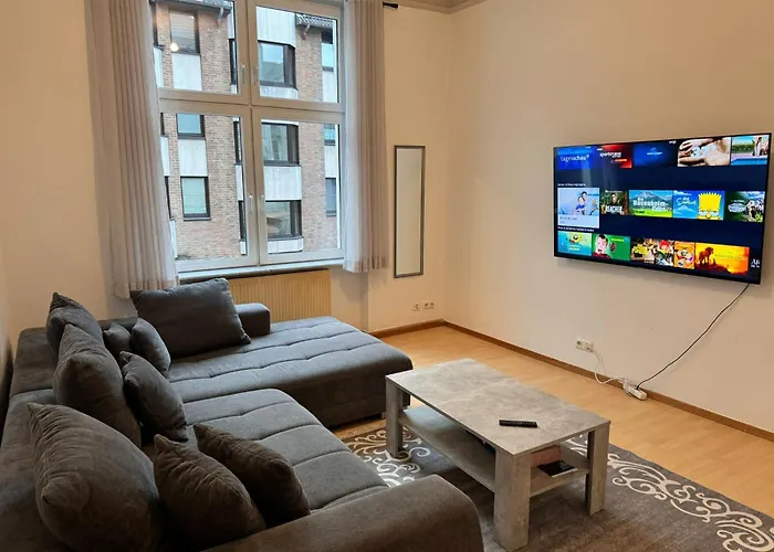 3-Room Apartment In Cologne Centre