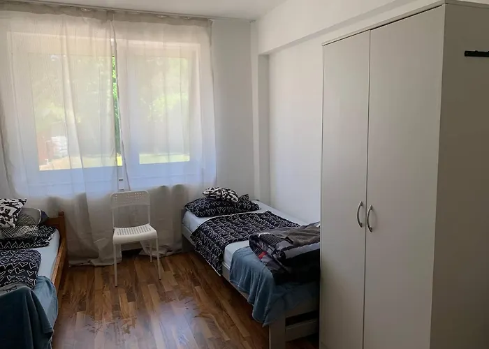 2 Zimmer Wohnung 1Min Messe Koeln, Deutschland