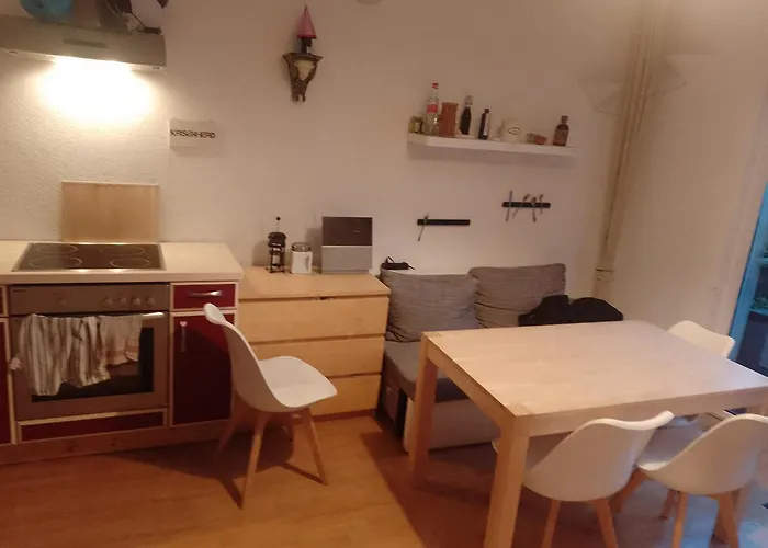 Zimmer in Sülz in einer Wohnung