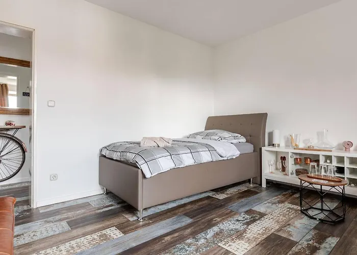 Charming Zimmer Messenähe