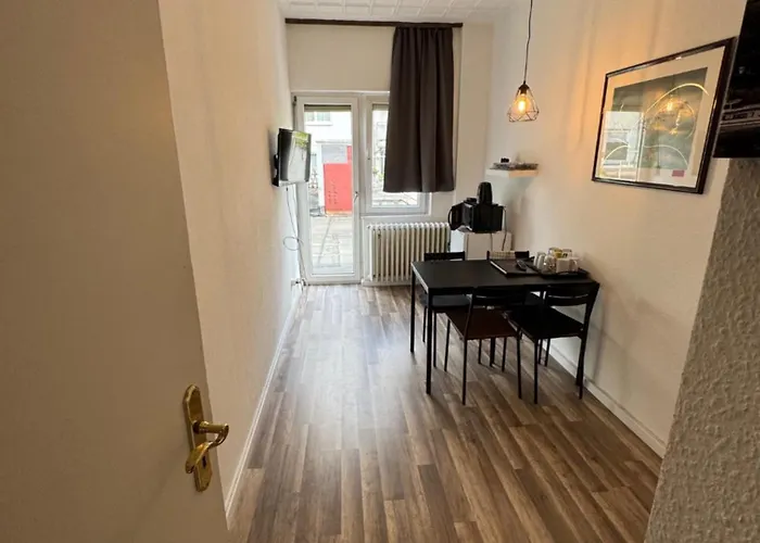 Cologne Apartments, Direkt Am Dom Zentrum Grosses 3 Zimmer Studio 50 Qm