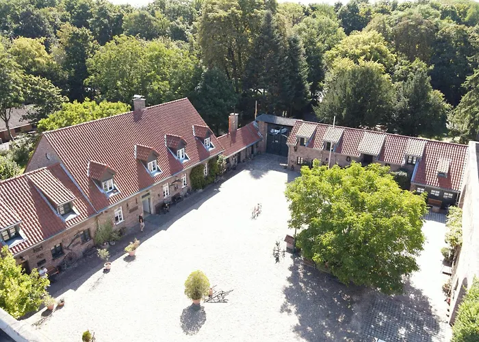 Large Group Apartments - Single Beds - Free Parking - Cologne