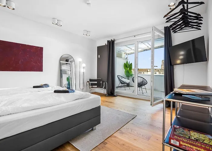 Exclusive Penthouse - Loft With Private Parking Overlooking Cologne Cathedral